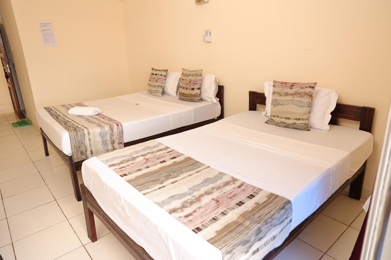 Merry Villa Hotel & Apartments Mombasa Exteriör bild