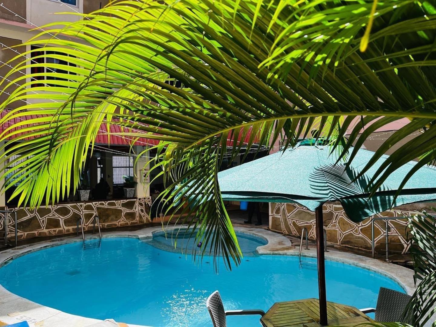 Merry Villa Hotel & Apartments Mombasa Exteriör bild